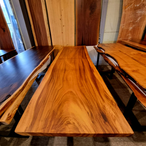 은근은근 브라운의 매력 엠버 나무 원목 통원목 테이블 우드슬랩 식탁 2